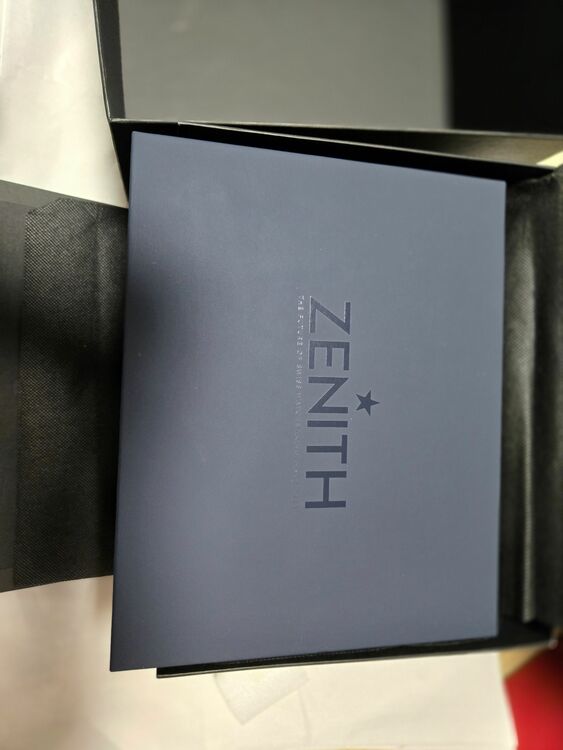 ゼニス エルプリメロ （高級時計）の商品画像 - 査定依頼日：2025年9月26日 - 最高査定価格：100,000円