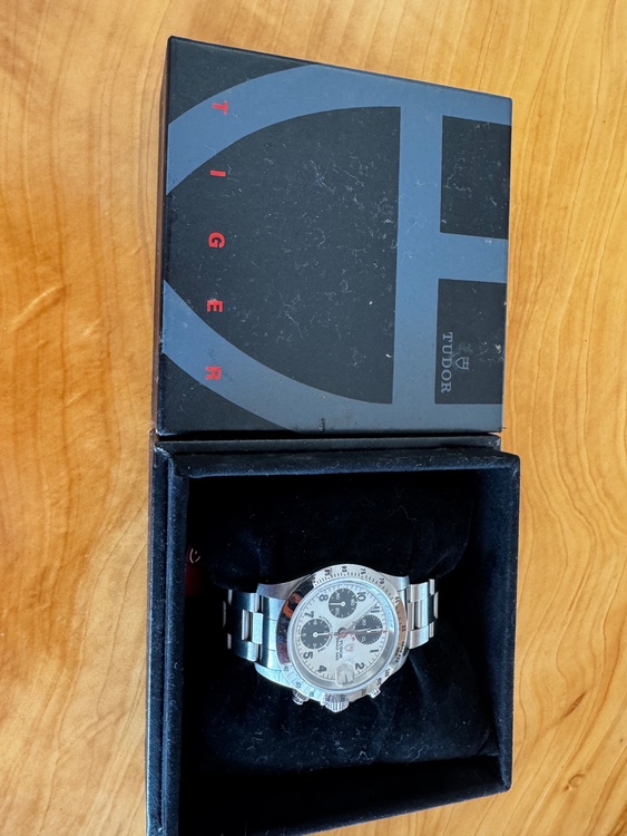 チューダー その他 7928（高級時計）の商品画像 - 査定依頼日：2025年12月21日 - 最高査定価格：520,000円