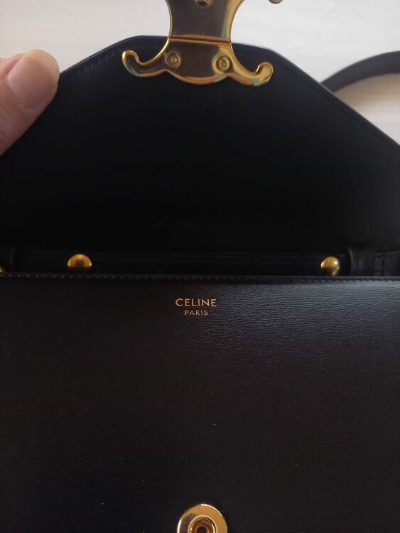 セリーヌ  （ブランドバッグ）の商品画像 - 査定依頼日：2025年11月3日 - 最高査定価格：200,000円