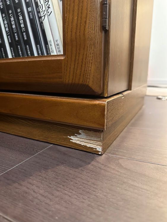 スライド式本棚（家具・寝具）の商品画像 - 査定依頼日：2025年8月22日 - 最高査定価格：5,000円