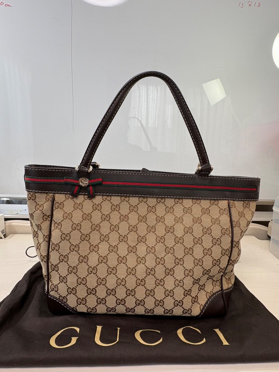 メイフェア  GGキャンバス トートバッグ（ブランドバッグ）の商品画像 - 査定依頼日：2026年2月24日 - 最高査定価格：50,000円