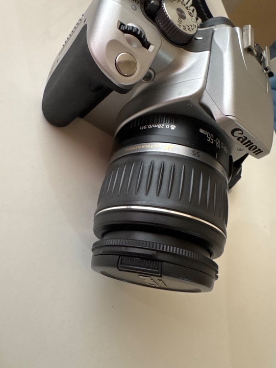 中古（カメラ）の商品画像 - 査定依頼日：2026年4月19日 - 最高査定価格：3,000円