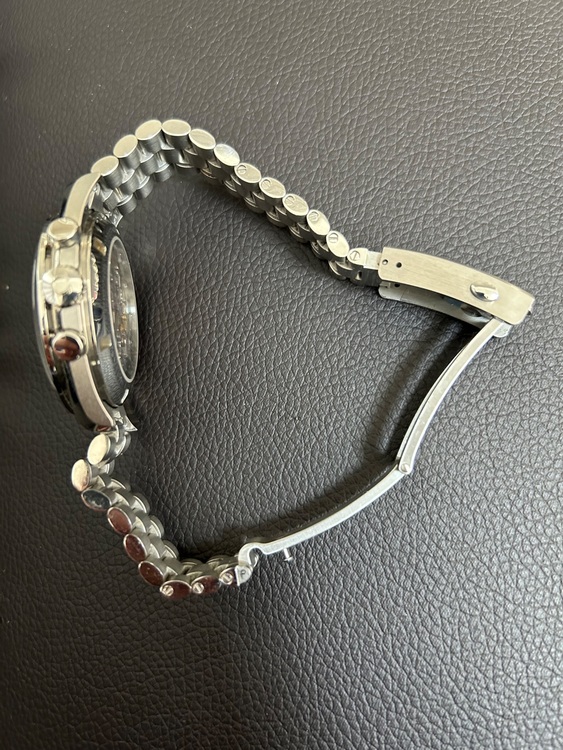 オメガスピードマスター（高級時計）の商品画像 - 査定依頼日：2025年11月22日 - 最高査定価格：880,000円