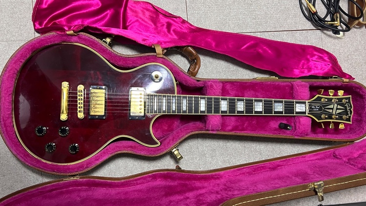 Les Paul Custom（ピアノ・楽器・PA機材）の商品画像 - 査定依頼日：2026年10月9日 - 最高査定価格：370,000円