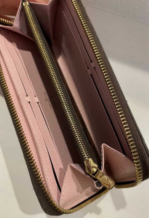 ルイヴィトン ダミエ ポルトフォイユ クレマンス（ブランド財布・小物）の商品画像 - 査定依頼日：2025年11月13日 - 最高査定価格：10,000円