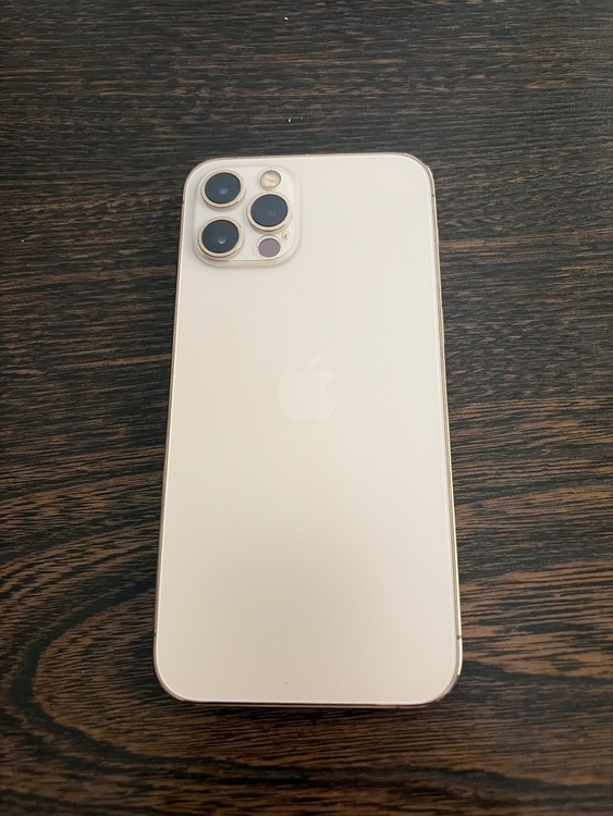iPhone iPhone 12 Pro 512GB docomo（スマホ）の商品画像 - 査定依頼日：2026年7月25日 - 最高査定価格：38,000円