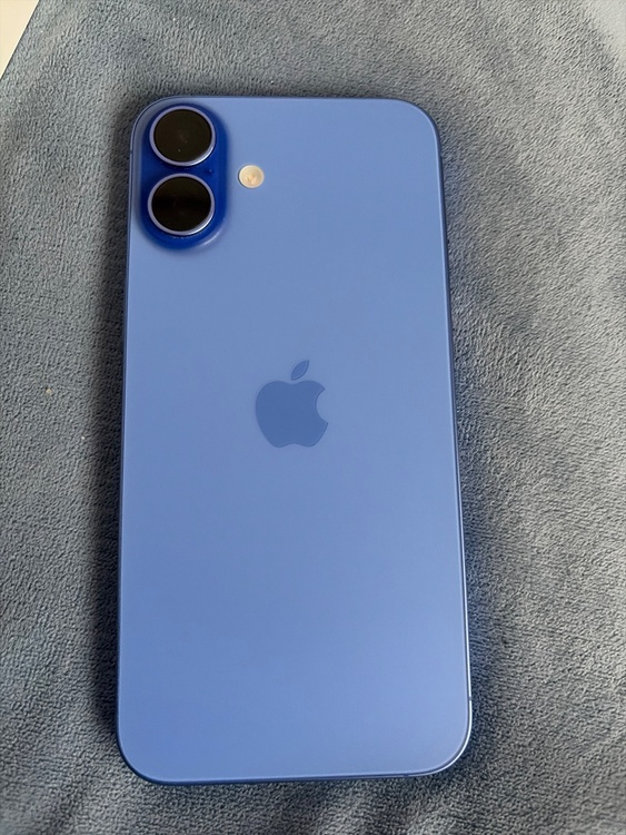 iPhone iPhone 16 Plus 512GB Softbank（スマホ）の商品画像 - 査定依頼日：2026年8月16日 - 最高査定価格：105,500円