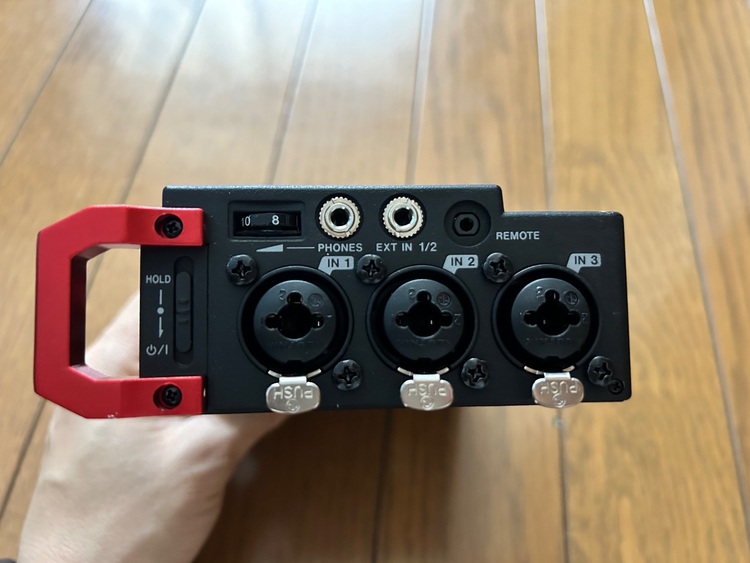 TASCAM リニアPCMレコーダー デジタル一眼レフカメラ用 DR-701D（オーディオ・スピーカー）の商品画像 - 査定依頼日：2025年7月6日 - 最高査定価格：15,000円