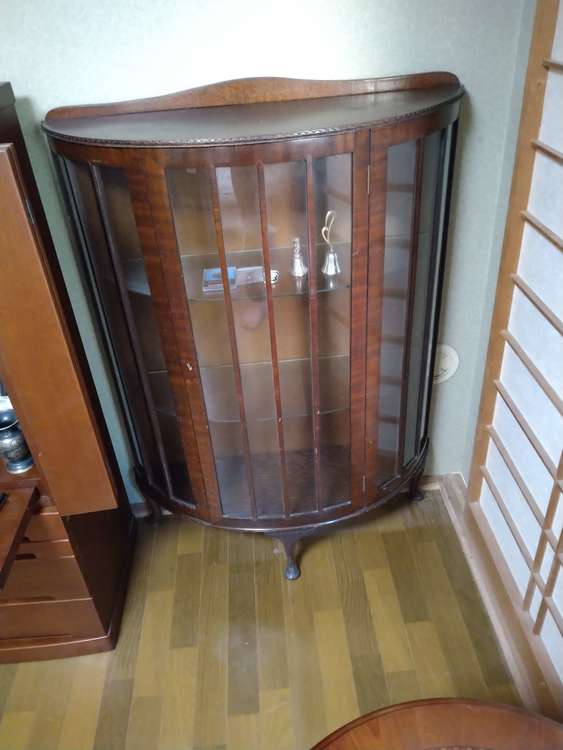 食器棚（家具・寝具）の商品画像 - 査定依頼日：2023年6月17日 - 最高査定価格：1,000円