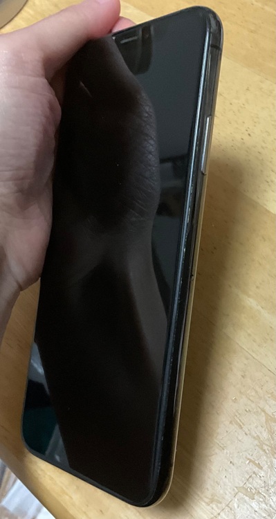 iPhone Xs モデル:MTAW2J/A（スマホ）の商品画像 - 査定依頼日：2025年7月4日 - 最高査定価格：15,000円