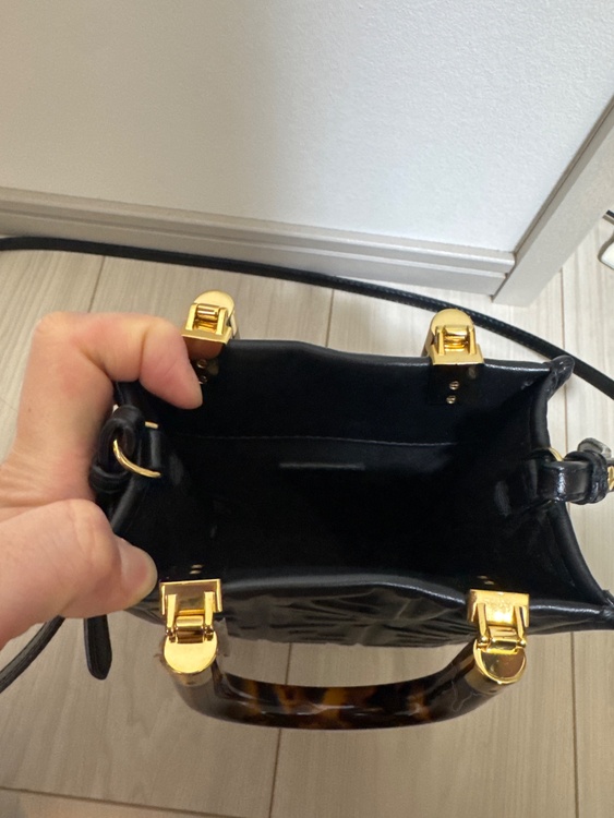 フェンディ  （ブランドバッグ）の商品画像 - 査定依頼日：2026年1月20日 - 最高査定価格：120,000円