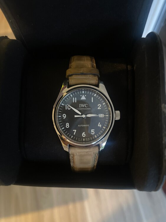 IW324002（高級時計）の商品画像 - 査定依頼日：2025年5月31日 - 最高査定価格：430,000円