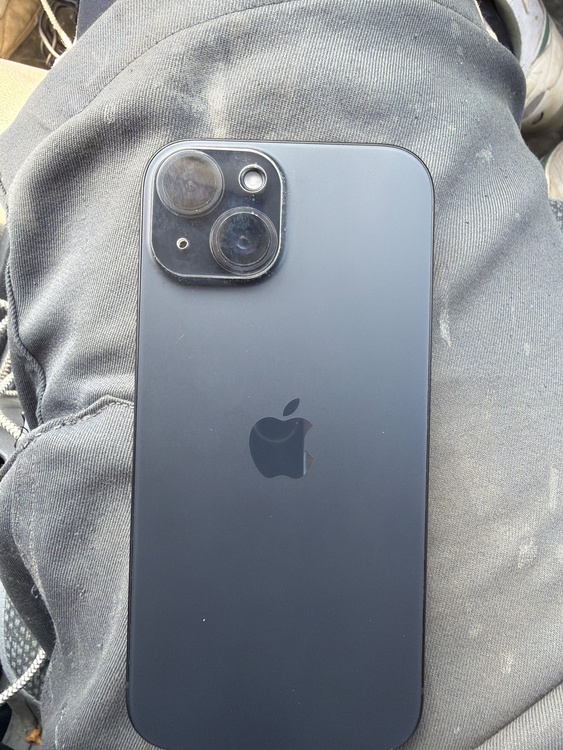 iPhone iPhone 15 256GB SIMフリー（スマホ）の商品画像 - 査定依頼日：2026年6月1日 - 最高査定価格：71,000円