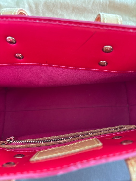 ヴェルニ　リードPM（ブランドバッグ）の商品画像 - 査定依頼日：2025年9月10日 - 最高査定価格：40,000円