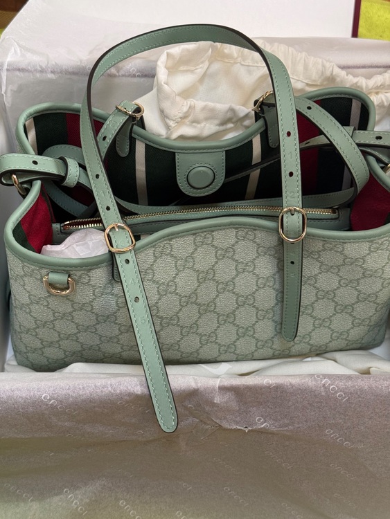 グッチ  （ブランドバッグ）の商品画像 - 査定依頼日：2025年9月6日 - 最高査定価格：180,000円