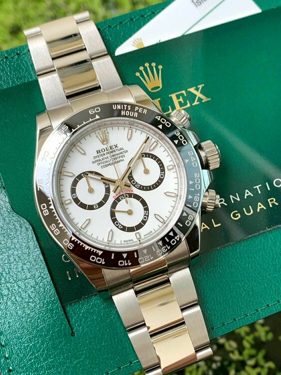 <font dir="auto" style="vertical-align: inherit;"><font dir="auto" style="vertical-align: inherit;">
Rolex
</font></font> <font dir="auto" style="vertical-align: inherit;"><font dir="auto" style="vertical-align: inherit;">
Daytona
</font></font> 126500L（高級時計）の商品画像 - 査定依頼日：2025年7月27日 - 最高査定価格：4,950,000円