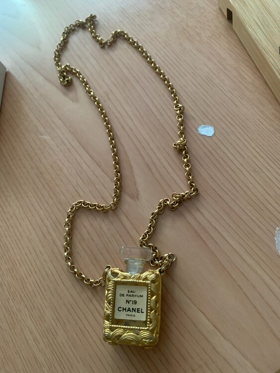 シャネル その他 （高級時計）の商品画像 - 査定依頼日：2025年6月1日 - 最高査定価格：15,000円