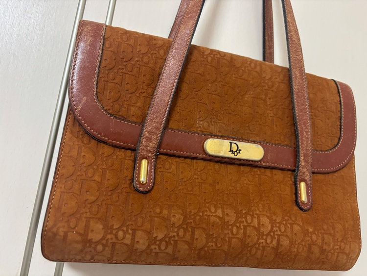Dior ハンドバッグ（古着・ファッション）の商品画像 - 査定依頼日：2026年7月10日 - 最高査定価格：10,000円