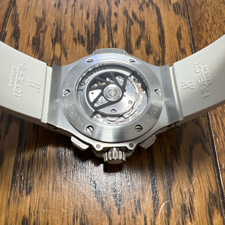 ウブロ ビックバン （高級時計）の商品画像 - 査定依頼日：2025年8月22日 - 最高査定価格：840,000円