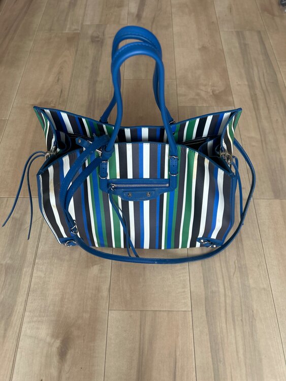 432596（ブランドバッグ）の商品画像 - 査定依頼日：2025年5月27日 - 最高査定価格：45,000円