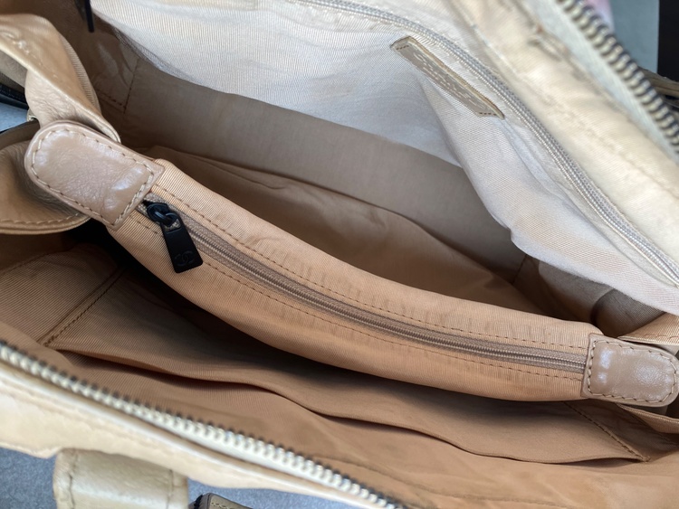 ワイルドステッチ（ブランドバッグ）の商品画像 - 査定依頼日：2026年2月13日 - 最高査定価格：90,000円