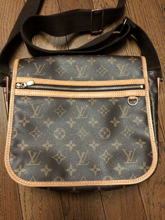 斜めがけ（ブランドバッグ）の商品画像 - 査定依頼日：2022年5月3日 - 最高査定価格：72,250円