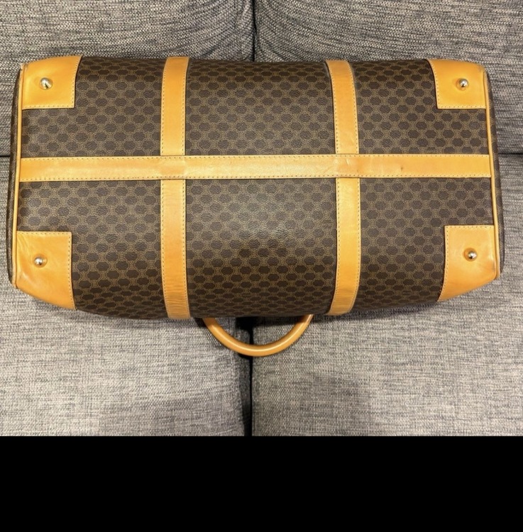 セリーヌ  （ブランドバッグ）の商品画像 - 査定依頼日：2025年12月12日 - 最高査定価格：50,000円