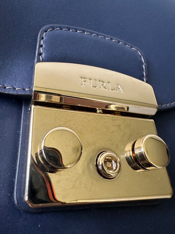 メトロポリタン（ブランドバッグ）の商品画像 - 査定依頼日：2025年5月16日 - 最高査定価格：1,500円