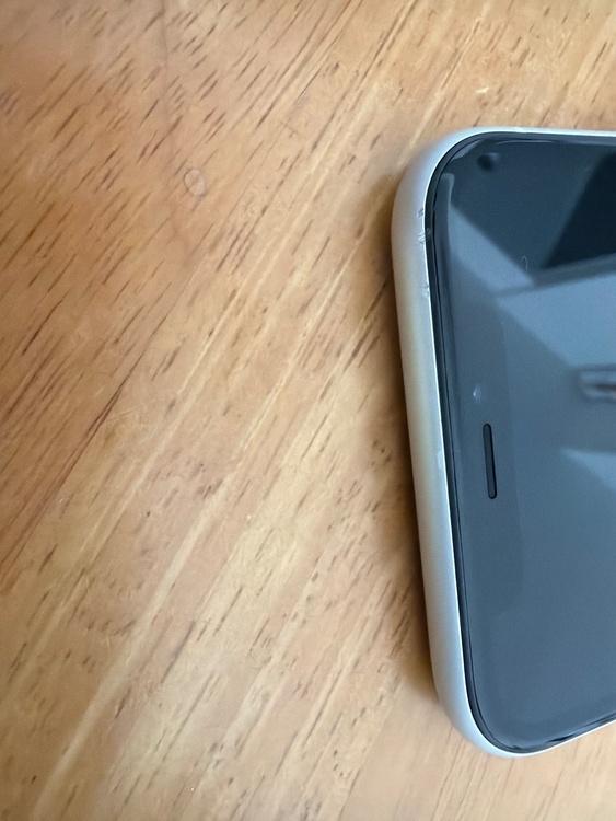 iPhoneXR（スマホ）の商品画像 - 査定依頼日：2026年1月13日 - 最高査定価格：12,000円