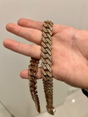 ネックレス（金・貴金属）の商品画像 - 査定依頼日：2026年8月15日 - 最高査定価格：2,050,000円