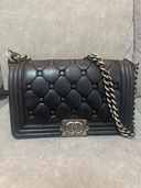 ボーイシャネル　チェーンショルダー（ブランドバッグ）の商品画像 - 査定依頼日：2025年11月28日 - 最高査定価格：300,000円