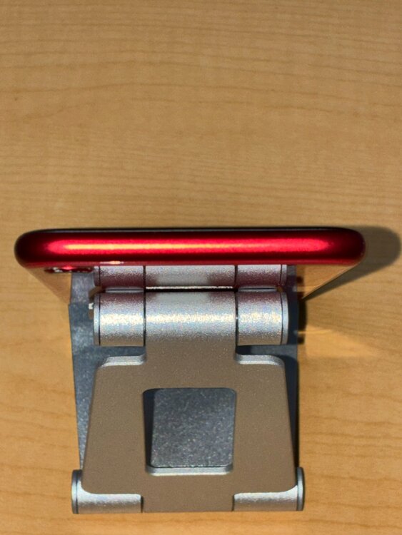 iPhone SE(第2世代) MXD22J/A Red 128GB（スマホ）の商品画像 - 査定依頼日：2026年1月18日 - 最高査定価格：12,000円