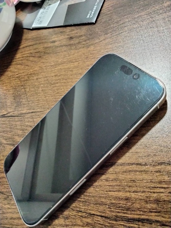 iPhone iPhone 16 Pro 128GB SIMフリー（スマホ）の商品画像 - 査定依頼日：2026年5月20日 - 最高査定価格：115,000円