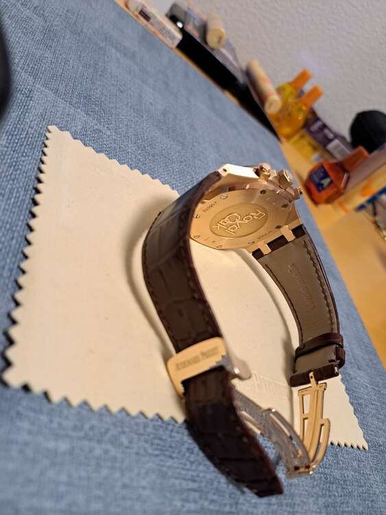 オーデマピゲ ロイヤルオーク （高級時計）の商品画像 - 査定依頼日：2025年2月17日 - 最高査定価格：6,300,000円