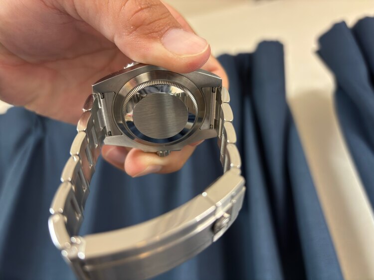 116610LN（高級時計）の商品画像 - 査定依頼日：2025年5月27日 - 最高査定価格：1,580,000円