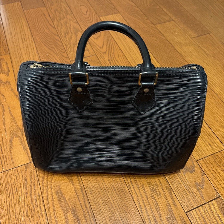 ルイヴィトン エピ （ブランドバッグ）の商品画像 - 査定依頼日：2025年11月4日 - 最高査定価格：50,000円