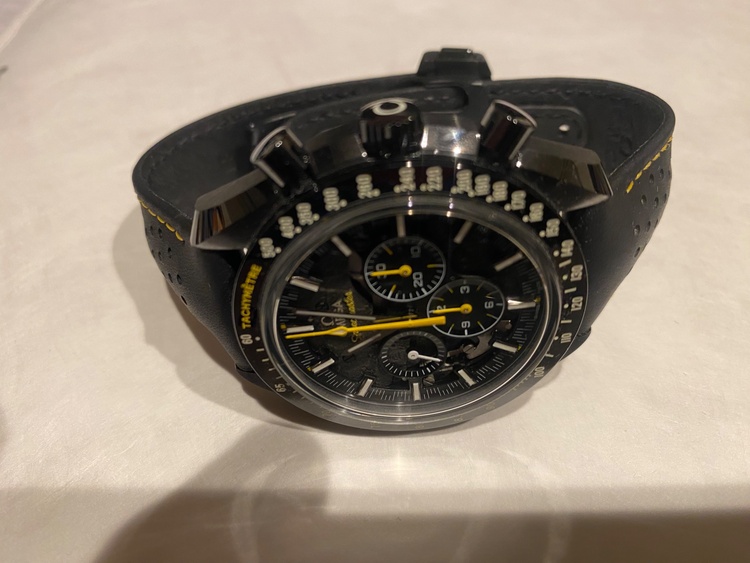 オメガ スピードマスター ？（高級時計）の商品画像 - 査定依頼日：2026年2月15日 - 最高査定価格：1,150,000円