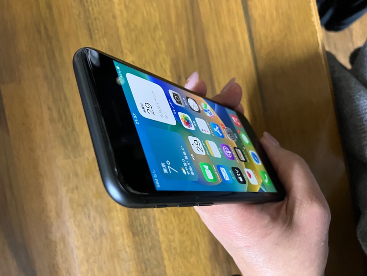 iPhone8（スマホ）の商品画像 - 査定依頼日：2026年3月7日 - 最高査定価格：6,000円