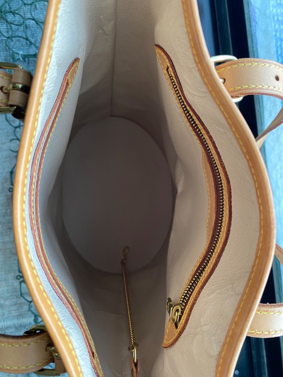 ルイヴィトン モノグラム （ブランドバッグ）の商品画像 - 査定依頼日：2026年2月24日 - 最高査定価格：105,000円