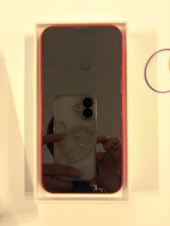 iPhone 13 128GB docomo（スマホ）の商品画像 - 査定依頼日：2026年4月30日 - 最高査定価格：36,000円