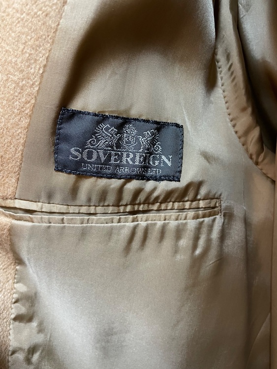 ソブリンキャメルコート（古着・ファッション）の商品画像 - 査定依頼日：2025年8月24日 - 最高査定価格：2,000円