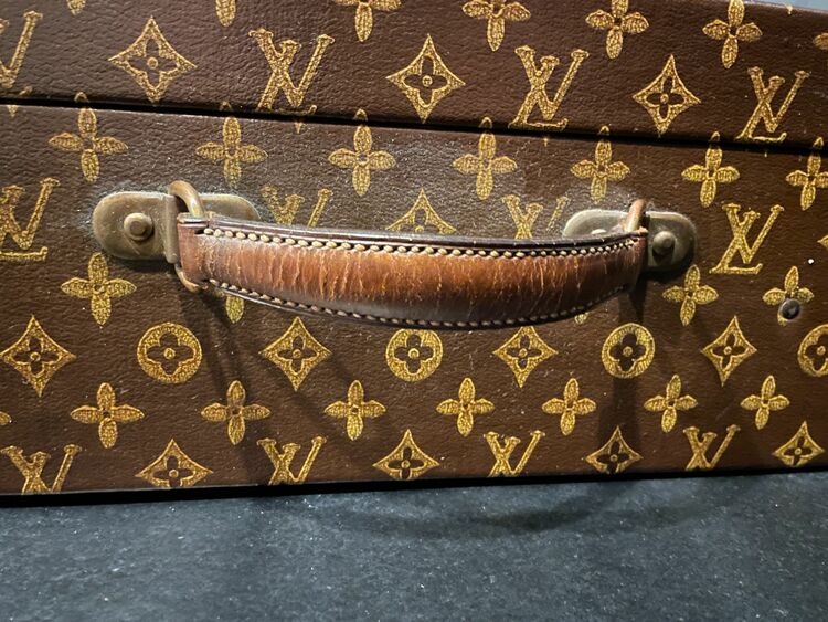 トランク（ブランドバッグ）の商品画像 - 査定依頼日：2025年8月12日 - 最高査定価格：1,000,000円