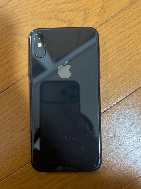iPhoneXS Max 256GB docomo（スマホ）の商品画像 - 査定依頼日：2026年3月7日 - 最高査定価格：18,000円
