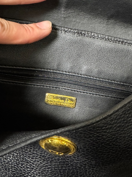 ヴィンテージショルダー（ブランドバッグ）の商品画像 - 査定依頼日：2026年1月28日 - 最高査定価格：25,000円