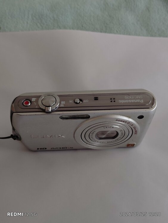 LUＭIXシルバー（カメラ）の商品画像 - 査定依頼日：2026年3月27日 - 最高査定価格：4,000円