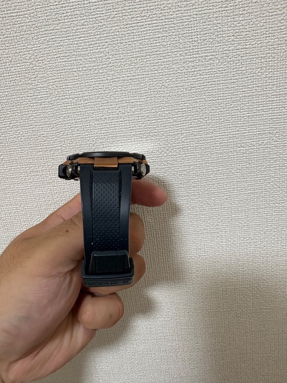 G-SHOCK その他 GST-Ｂ10（高級時計）の商品画像 - 査定依頼日：2025年9月29日 - 最高査定価格：2,000円