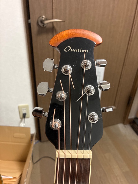 Ovation CE48P-TGE（ピアノ・楽器・PA機材）の商品画像 - 査定依頼日：2026年6月18日 - 最高査定価格：12,000円