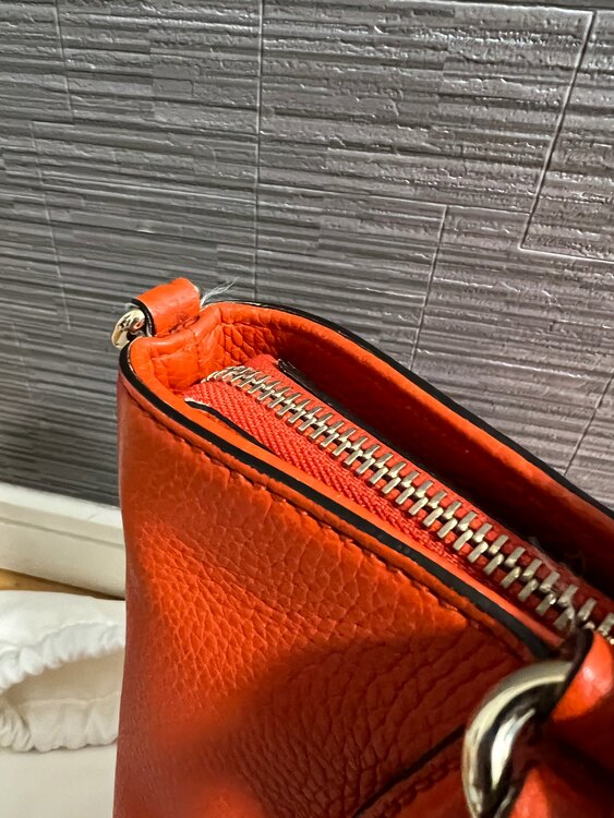 GUCCI グッチ ソーホー インターロッキングG ハンドバッグ ショルダーバッ（ブランドバッグ）の商品画像 - 査定依頼日：2025年3月2日 - 最高査定価格：60,000円