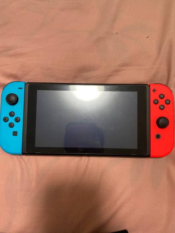 Nintendo Switch本体 /Joy-Con(L) ネオンブルー/(R)（ゲーム機本体・ゲームソフト）の商品画像 - 査定依頼日：2023年5月25日 - 最高査定価格：11,000円