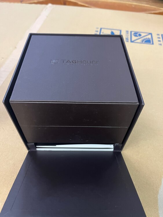 タグホイヤー カレラ 188（高級時計）の商品画像 - 査定依頼日：2025年5月18日 - 最高査定価格：230,000円